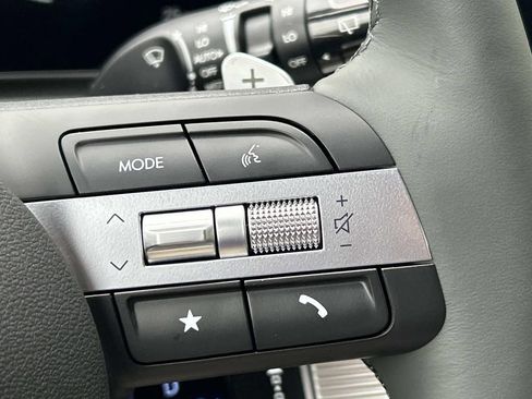 New 2026 Hyundai Tucson Limited image 33