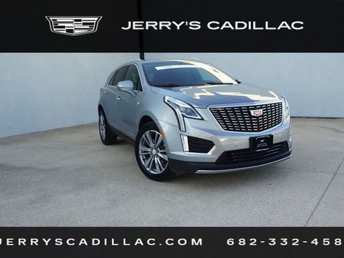 Certified 2025 Cadillac XT5 Premium Luxury image 1