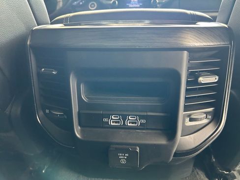 Used 2023 RAM 1500 Laramie RWD image 35