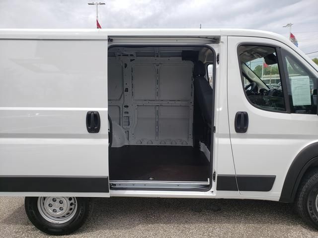 Used 2025 RAM ProMaster 1500 w/ Convenience Group FWD image 31
