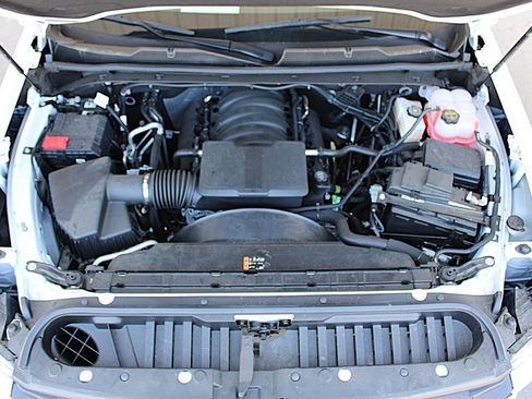 Used 2024 Chevrolet Silverado 3500 W/T w/ Snow Plow Prep Package image 38