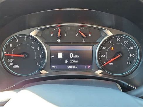 Used 2022 Chevrolet Equinox RS w/ RS Leather Package image 17