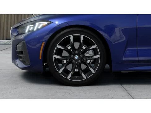 New 2026 BMW 430i Coupe w/ M Sport Package RWD image 7