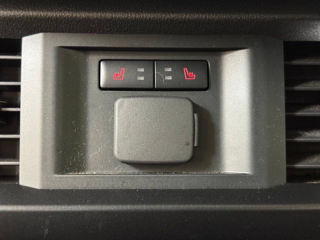 Used 2025 Ford F150 Raptor AWD/4WD image 24