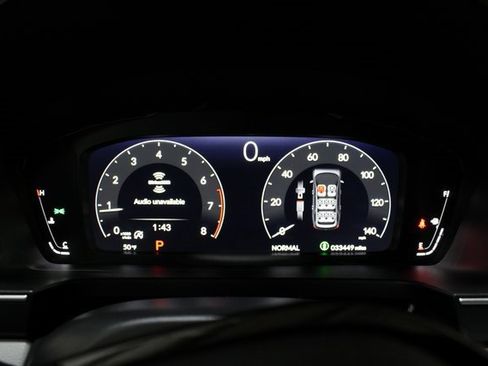 Used 2024 Honda Pilot Elite image 12