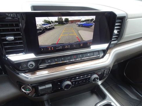 New 2026 Chevrolet Silverado 1500 LT w/ Safety Package AWD/4WD image 11