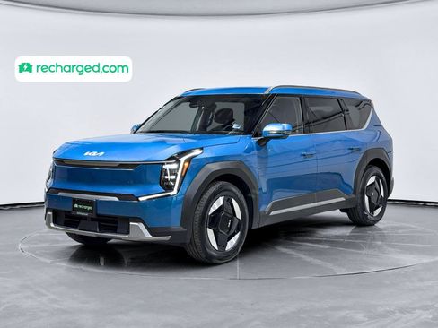 Used 2024 Kia EV9 Wind AWD/4WD image 1