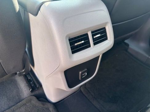 Used 2023 GMC Terrain SLE w/ Driver Convenience Package image 25