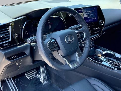 Certified 2025 Lexus NX 350 F Sport w/ Accessory Package (P2) AWD/4WD image 18