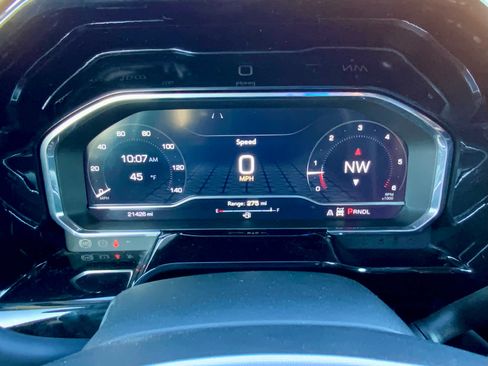 Used 2023 GMC Sierra 1500 Elevation image 39