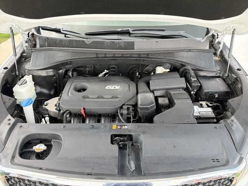 Used 2016 Kia Sorento AWD w/ LX Convenience Package image 11
