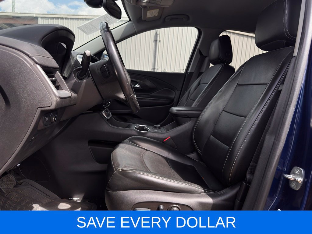 Used 2022 GMC Terrain SLT w/ Infotainment Package II FWD image 9