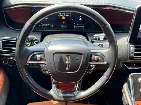 Used 2021 Lincoln Navigator Reserve RWD image 18