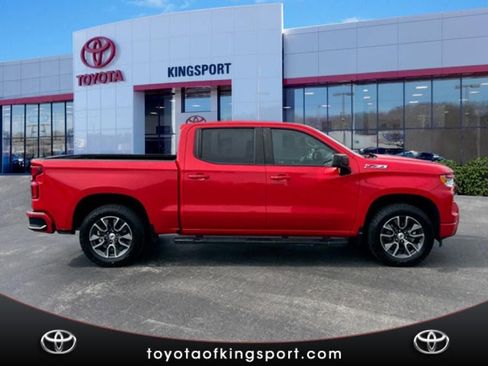 Used 2022 Chevrolet Silverado 1500 RST image 6