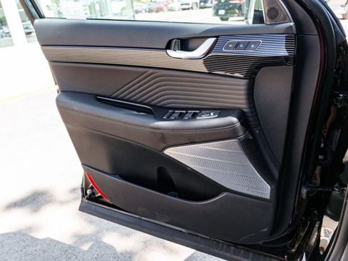 New 2025 Hyundai Palisade Calligraphy AWD/4WD image 17