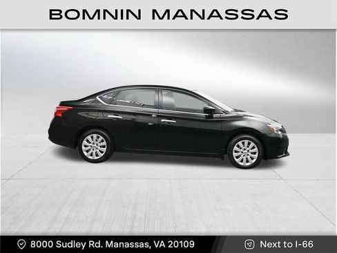 Used 2016 Nissan Sentra SV image 3