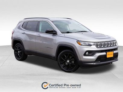 Certified 2022 Jeep Compass Latitude w/ Mopar Graphics Package