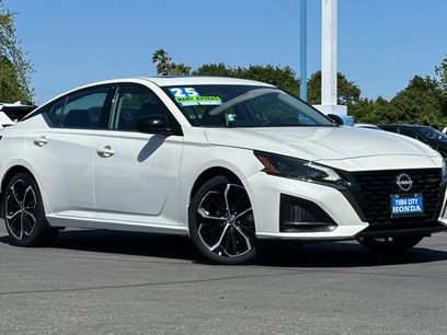 Used 2025 Nissan Altima 2.5 SR w/ SR Premium Package