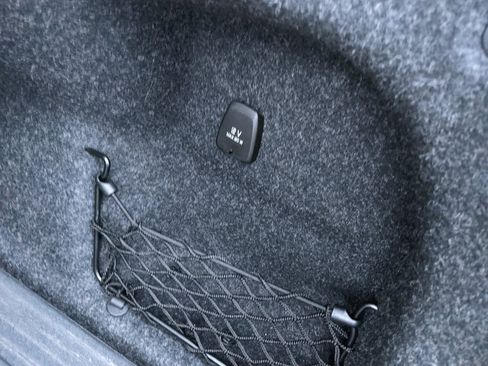 Certified 2024 Volvo S60 T8 Ultimate w/ Climate Package image 29