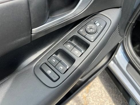 Used 2025 Hyundai Sonata SEL FWD image 23