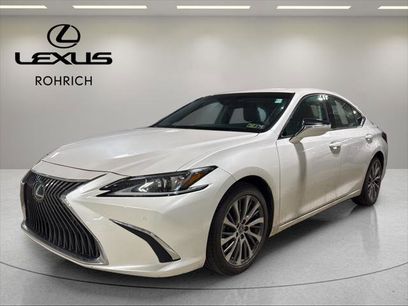Certified 2021 Lexus ES 250 w/ Premium Package