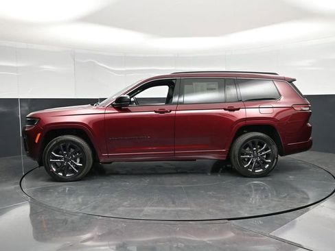 New 2026 Jeep Grand Cherokee L Limited AWD/4WD image 7