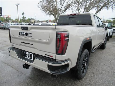 New 2026 GMC Sierra 2500 AT4 w/ AT4 Premium Plus Package AWD/4WD image 7