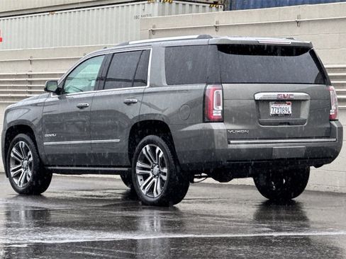 Used 2017 GMC Yukon Denali w/ Open Road Package image 3
