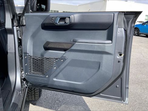 Certified 2025 Ford Bronco Badlands w/ Sasquatch Package image 23