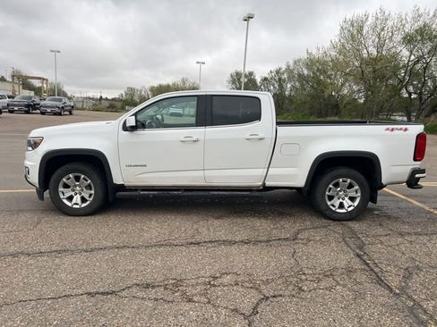 Used 2019 Chevrolet Colorado LT w/ LT Convenience Package AWD/4WD image 5