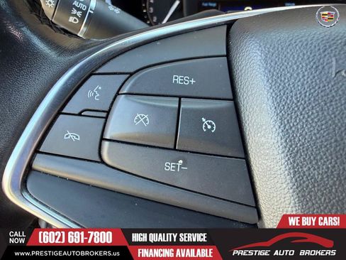 Used 2018 Cadillac XT5 FWD image 36