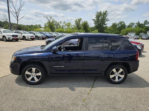 Used 2017 Jeep Compass High Altitude AWD/4WD image 4