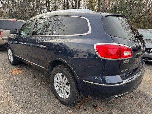 Used 2015 Buick Enclave Convenience FWD image 2