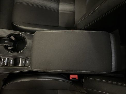 Certified 2025 Honda Civic Sport image 20