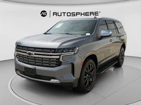 Used 2021 Chevrolet Tahoe Premier w/ Premium Package AWD/4WD image 4