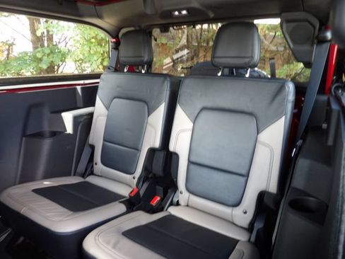Used 2021 Ford Bronco Wildtrak AWD/4WD image 14
