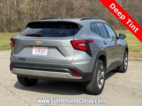 New 2026 Chevrolet Trax LT w/ LT Convenience Package image 7