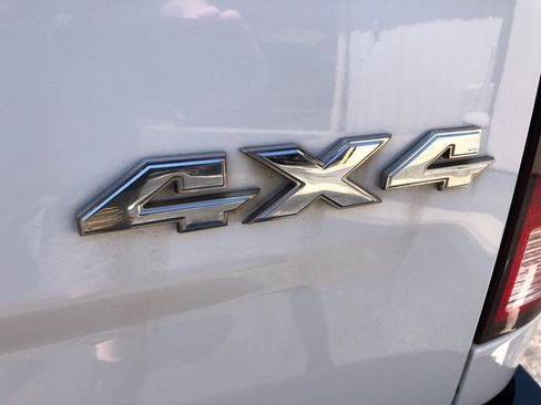 Used 2021 RAM 1500 Tradesman w/ Tradesman SXT Package AWD/4WD image 18