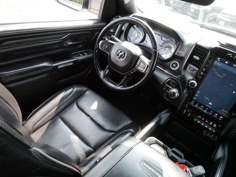 Used 2022 RAM 1500 Limited AWD/4WD image 9