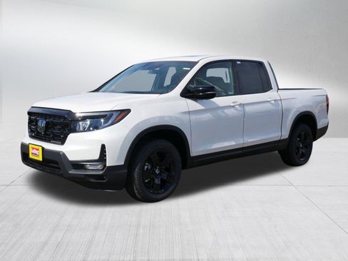 New 2026 Honda Ridgeline Black Edition image 3