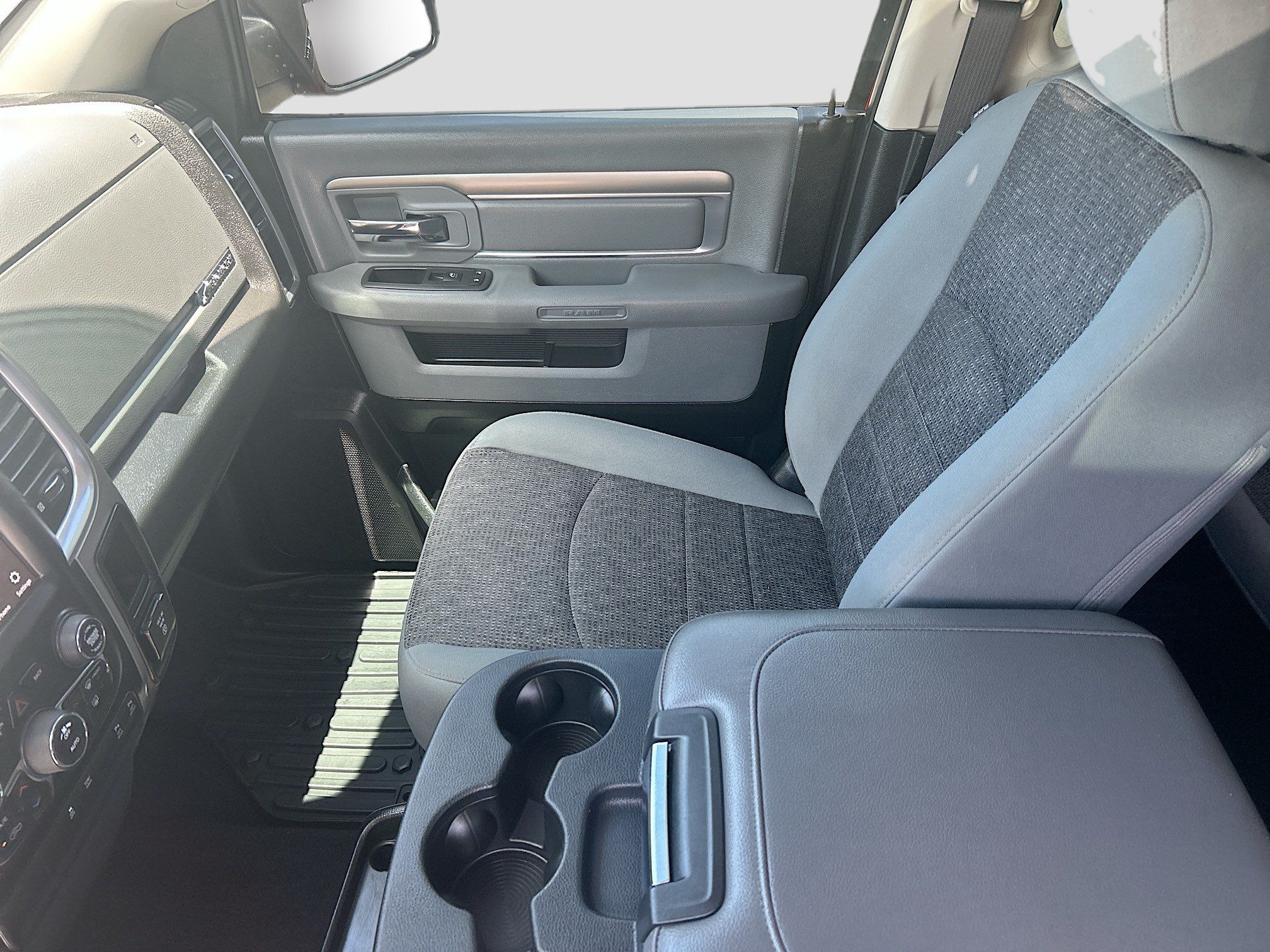 Used 2019 RAM 1500 Big Horn AWD/4WD image 21