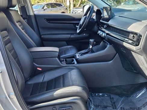 Used 2025 Honda CR-V EX-L image 31