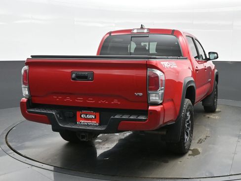 Used 2023 Toyota Tacoma TRD Off-Road w/ Technology Package AWD/4WD image 5