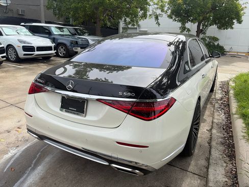 Used 2022 Mercedes-Benz Maybach S 580 4MATIC image 4