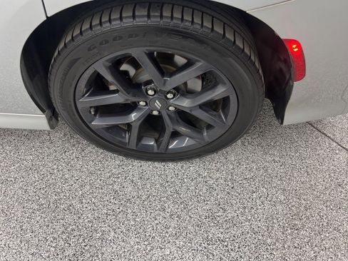 Used 2023 Dodge Charger R/T w/ Blacktop Package image 8