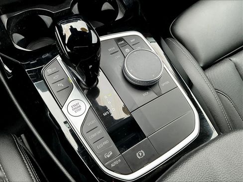 Used 2022 BMW X4 M40i w/ Parking Assistance Package image 27