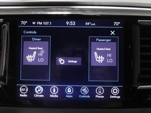 Used 2018 Chrysler Pacifica Touring-L w/ Premium Audio Group FWD image 33