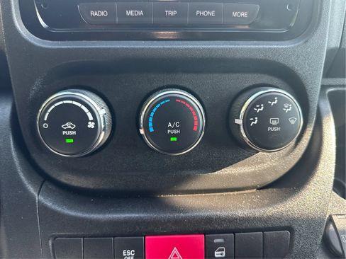 Used 2021 RAM ProMaster 3500 FWD image 30