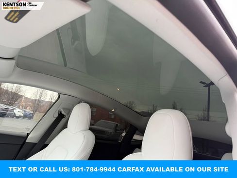 Used 2023 Tesla Model Y Performance image 25