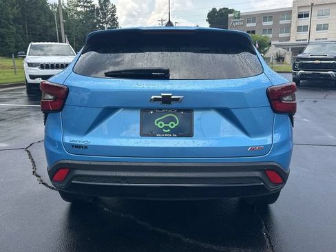 Certified 2025 Chevrolet Trax RS FWD image 7